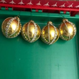 Set of 4 Large Gold & Silver Ornament Bulbs